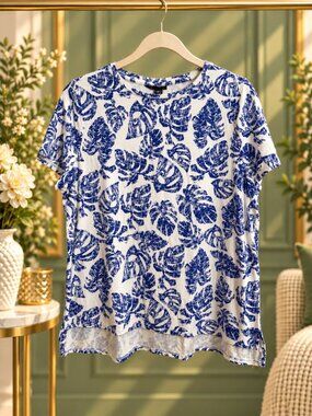Alfani Petite Blue White Tropical Leaf Print Knit Top PM Rayon Stretch